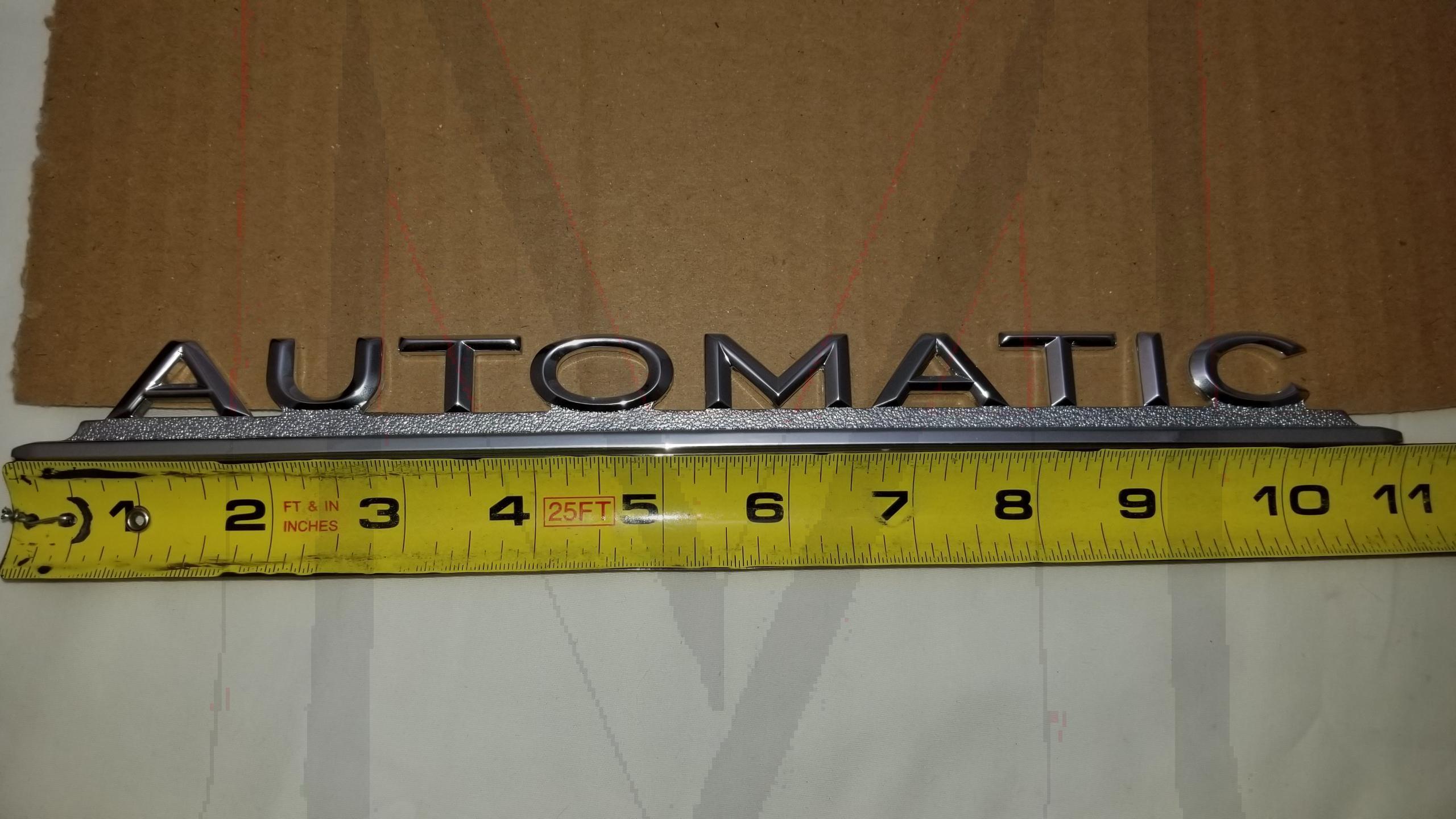 TRUNK EMBLEM